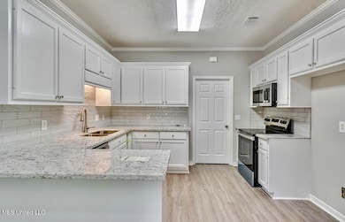 301 White Oak Dr, Brandon, MS 39047 - photo 3