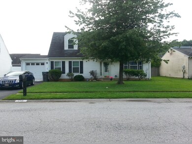 110 Diminish Dr, Newark, DE 19713 - photo 2