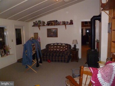 330 Whitmer Rd, Shippensburg, PA 17257 - photo 6