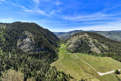 4345 Wilcox Rd, Northport, WA 99157 - photo 2