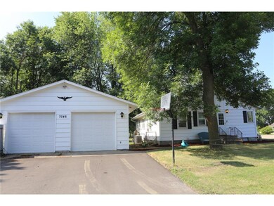 26 x 28 Garage with 8' garage doors