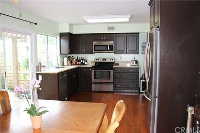 Eat in Kitchen with Dining area