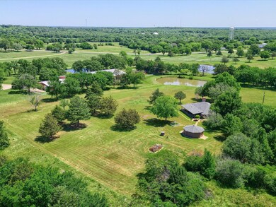 565 Snow Rd, Denison, TX 75021 - photo 2