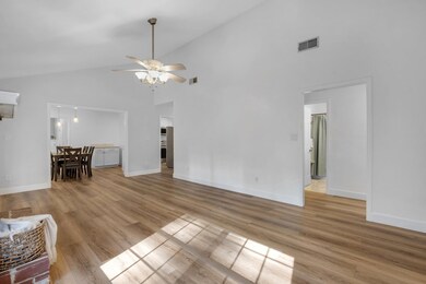 3517 Larkspur Ln, Tallahassee, FL 32312 - photo 5