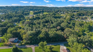 Land On Kinzalow-3