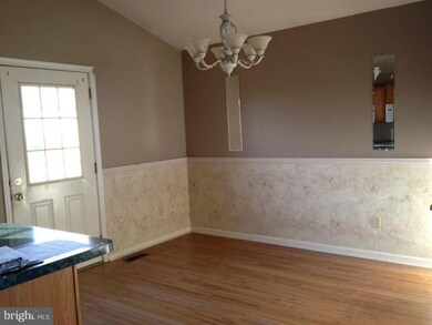 327 Universe Dr, Martinsburg, WV 25404 - photo 7