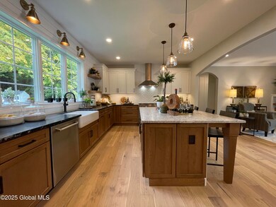 2 kitchen 1