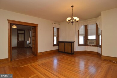 300 S 4th St, Hamburg, PA 19526 - photo 7