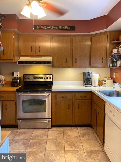 67 Alan Ln, Quakertown, PA 18951 - photo 4