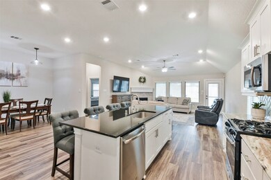 21843 Rose Maris Ln, Tomball, TX 77377 - photo 6