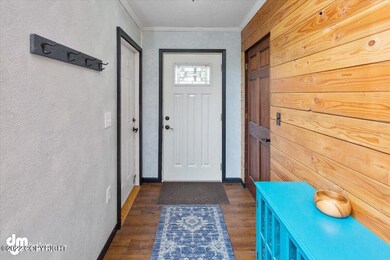 003-Front Entry_DMD_3468