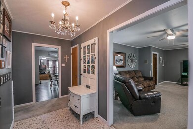 1503 Grand Ave, Cleburne, TX 76033 - photo 5