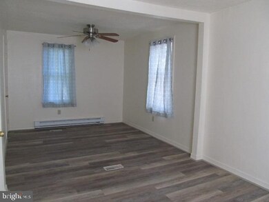 1431 Mount Laurel Rd, Temple, PA 19560 - photo 6