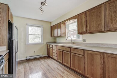 17016 Taylors Landing Rd, Sharpsburg, MD 21782 - photo 7