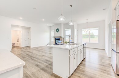 OPEN FLOORPLAN