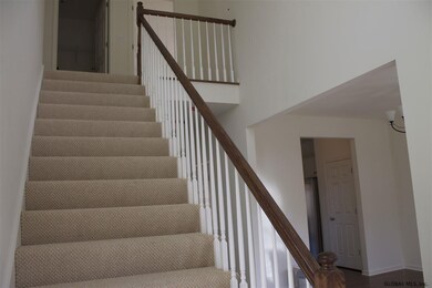 9 Rysedorph Ln, Rensselaer, NY 12144 - photo 4