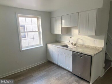 1023 Hollins St unit 2, Baltimore, MD 21223 - photo 6