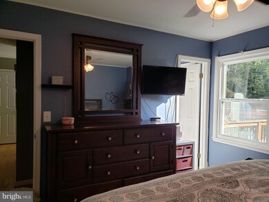 105 Franklin Ave, Sykesville, MD 21784 - photo 5