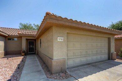 19783 N Desert Song Way-print-003-3-Exte