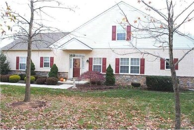 2113 Hidden Meadow Dr, Colmar, PA 18915 - photo 2