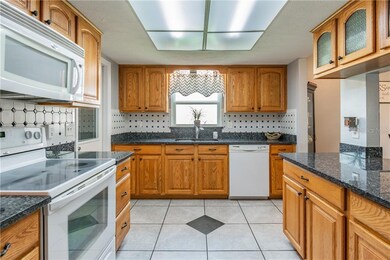 11312 Stoneybrook Path, Port Richey, FL 34668 - vi