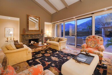 Living Room w/ Gas Fireplace