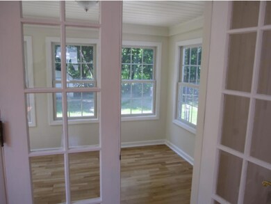 34 Hough St, Dover, NH 03820 - photo 4