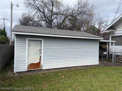 818 S 26th St, Fort Smith, AR 72901 - photo 5