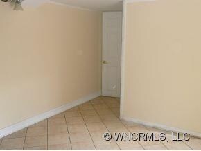 111 Rock Hill Rd, Asheville, NC 28803 - photo 7