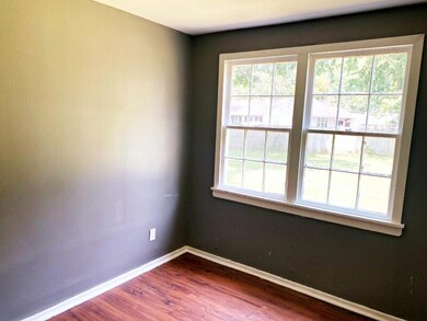 532 W 18th St, La Porte, IN 46350 - photo 6