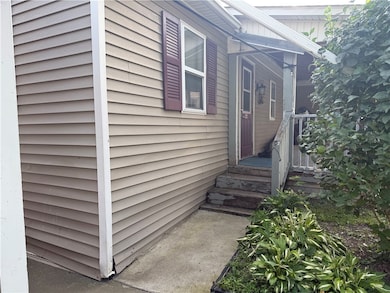 41 Center St, Richfield Springs, NY 13439 - photo 4