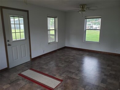 216 Willow Dr, Collinsville, IL 62234 - photo 7