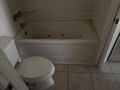 151 Del Verde Cir unit 2, Sacramento, CA 95833 - photo 6