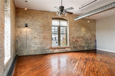 401 E 4th St unit 302, Winston Salem, NC 27101 - photo 4