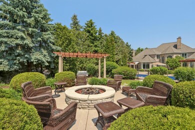 Firepit with seating