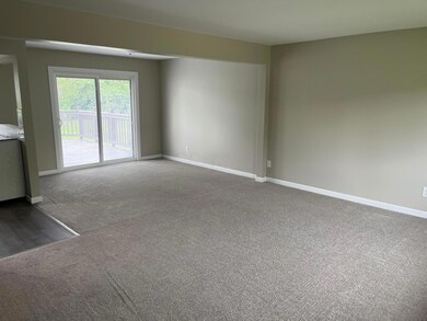 2779 Halifax Ct, Columbus, OH 43232 - photo 4