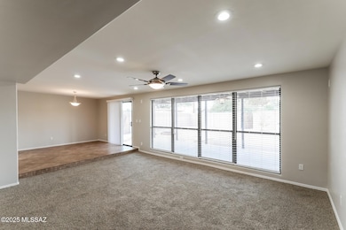 001-photo-living-room-14803803