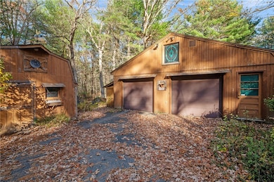 972 Reynolds Rd, Chepachet, RI 02814 - photo 7