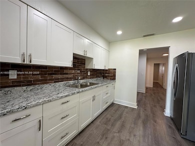 108 NW 1st St, Hallandale Beach, FL 33009 - photo 7