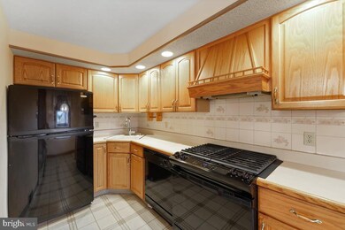28 Briarcliffe Rd, Glenolden, PA 19036 - photo 7