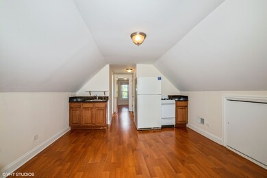 3103 N Kimball Ave unit 3, Chicago, IL 60618 - photo 4