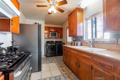 2021 E Nord St, Compton, CA 90222 - photo 5