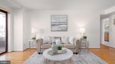 The Charleston unit 808, Arlington, VA 22201 - photo 3