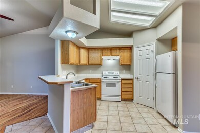 924 W Florida Ave, Nampa, ID 83686 - photo 4