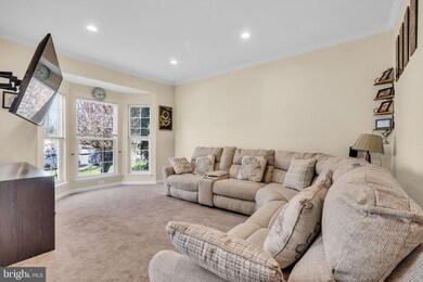 3033 Sassafras Tree Ct, Dumfries, VA 22026 - photo 6