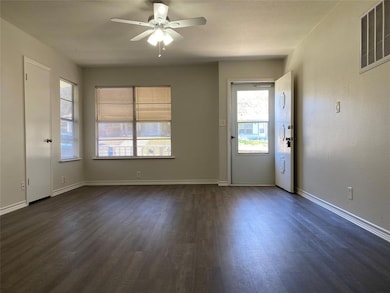 1221 S Lamar St, Weatherford, TX 76086 - photo 3