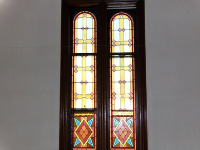 18 windows 10 ' high