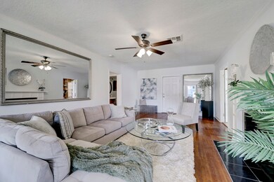 3213 Parkwood Dr, Houston, TX 77021 - photo 7