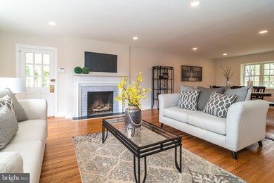 526 E Gravers Ln, Glenside, PA 19038 - photo 6