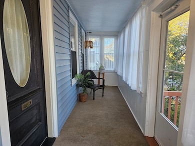 134 Whitmarsh Ave, Worcester, MA 01606 - photo 2